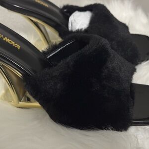 Fashionable Black Fur Heels by Fashion nova